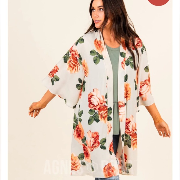 Floral kimono One Size !! - Picture 2 of 9